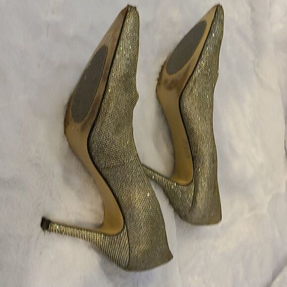 Nine West Gold Glitter Heels - Picture 3 of 5